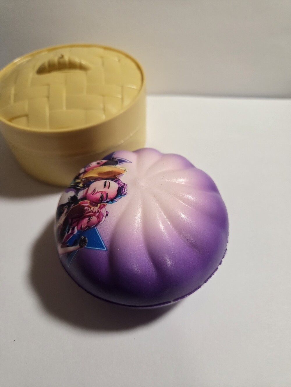 Huntrix Dumpling - Picture 3 of 4
